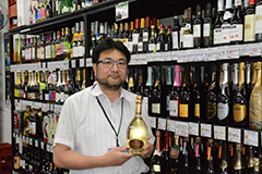 ワイン コンシェルジュ　店長　民輪 寿
